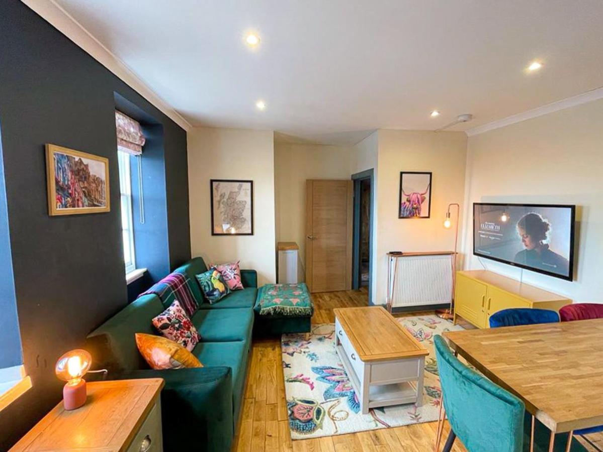 Lively & Energetic 2Br On The Royal Mile Apartment Edinburgh Ngoại thất bức ảnh